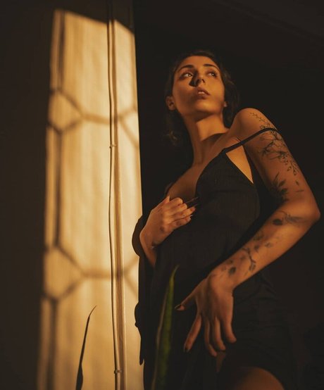 _naissance freie pornostar bild