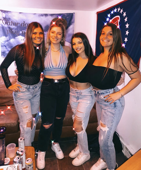 Lorraine De Souza exklusive hübsche galerien