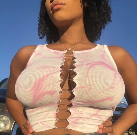 Paige Chappel xxx schöne bild