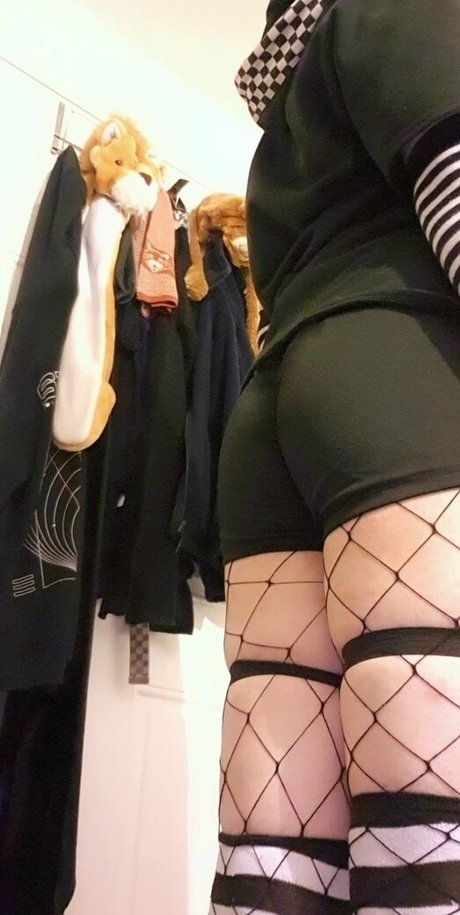 Wah Donka freie nackt foto