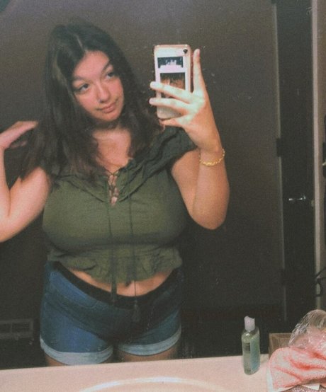 Shayla Ceccardi Bilder