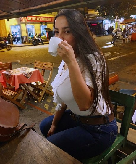 lamartinezruiz xxx bild