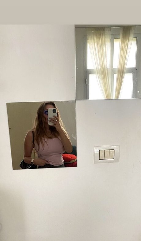 schöne blonde onlyfans kostenlose nackt bilder