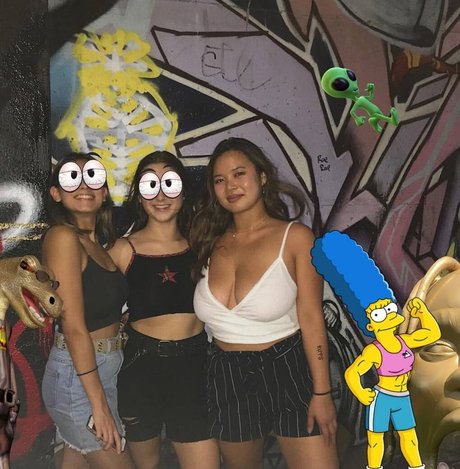 Kattjia schöne hübsche galerie