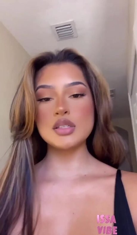 Lucero Crystal kostenlose heiße galerien