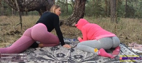 Lina ASMR kunst nette fotos