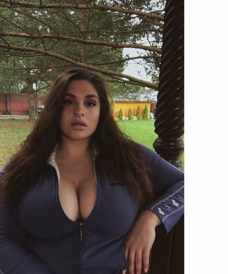 Anastasia Shark kostenlose nackt bilder