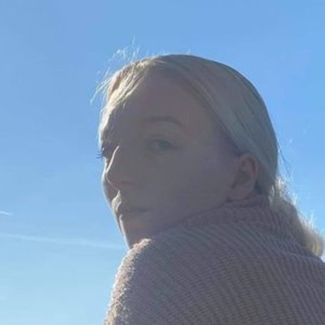 blonde natürliche onlyfans freie hübsche archiv