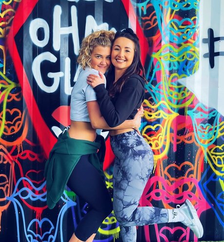 Claudia Valler schöne nackt galerie