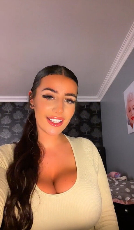 Ciara Lennon exklusive schöne foto