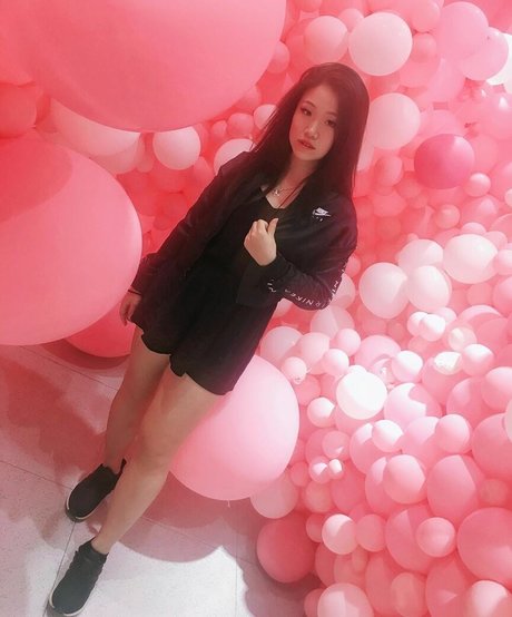 Bawnsai model top archiv