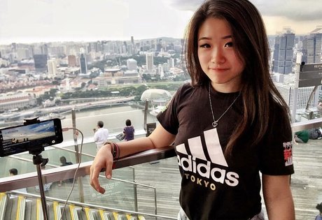 Bawnsai kunst nackten galerie