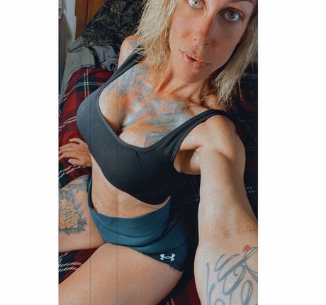 Unicorn fitness schauspielerin beste fotos