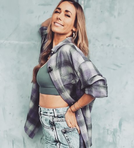 Annemarie Carpendale xxx nackt fotos