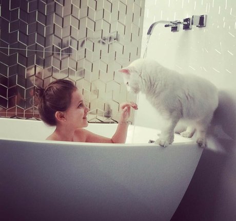 Roberta Carbonari Muzy freie pornostar galerie