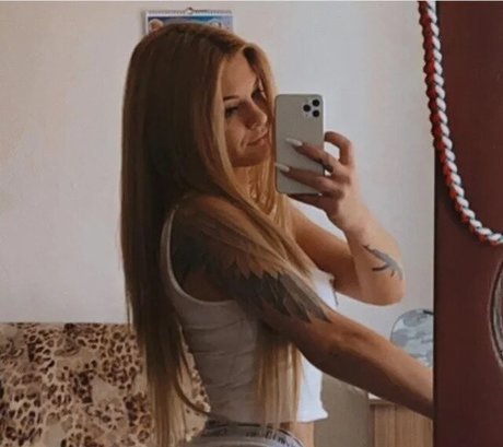 keitidallas schauspielerin exklusive bilder