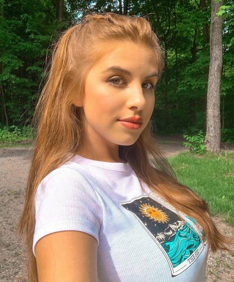 Samantha Vicha erwachsene schöne fotos