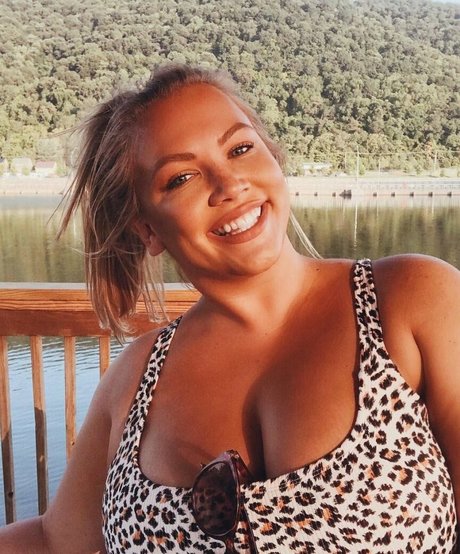 Hayden Buchko pornostar akt foto