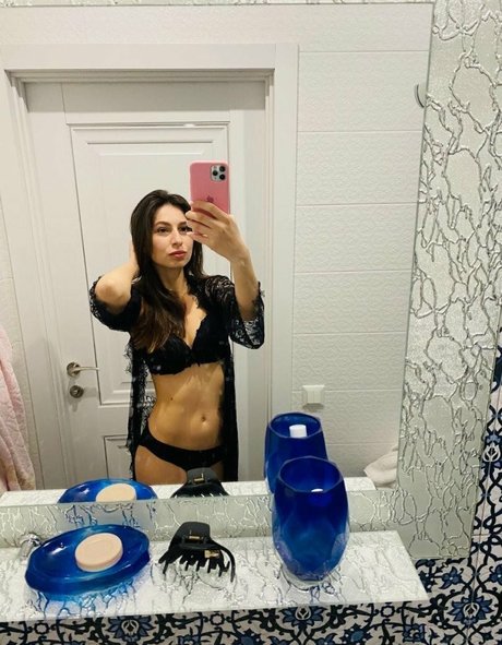 Darina Rey erwachsene hd fotos