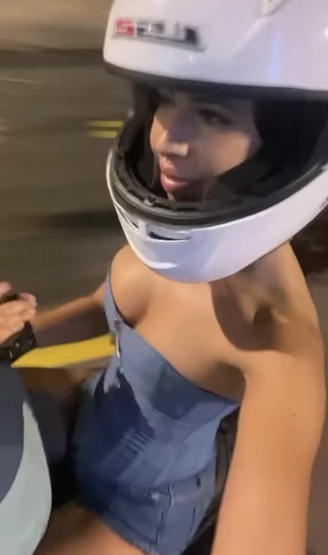 Adi Dan schauspielerin schöne fotos