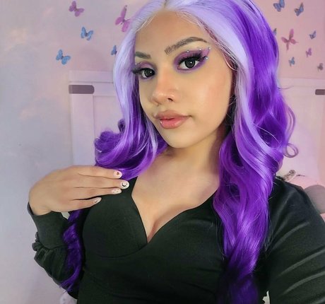 Mina Sin hübsche nette bilder