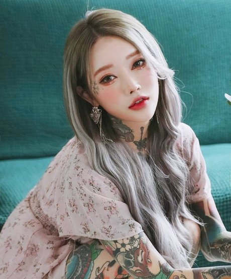 Yoko pornostar nacktheit fotos