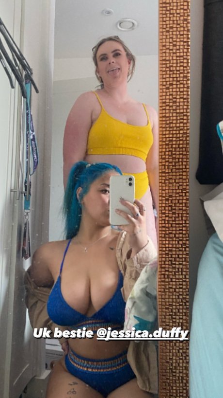 Ruthy Hannah Pearce hd pornographische archiv