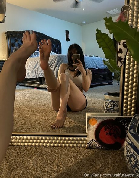 WaifuFeetMilk kostenlose sexy galerie