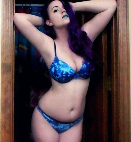 TemptyVA model hd bild