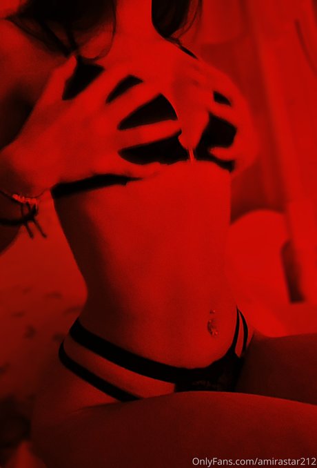 Amira Maroulis Bilder