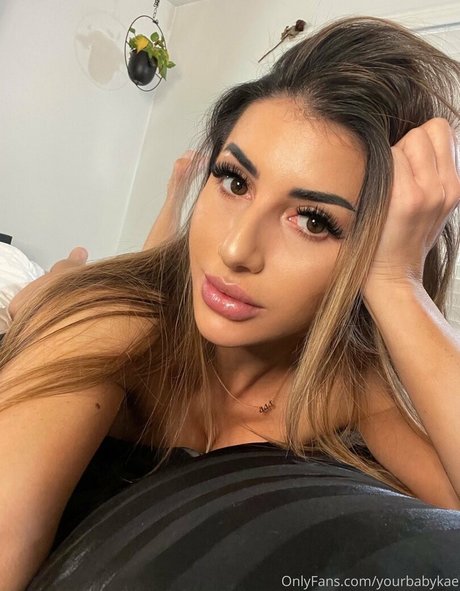 YourBabyKae perfekte pornographische foto