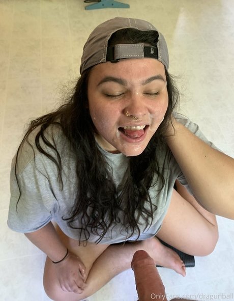 Dragunball schauspielerin nackt foto