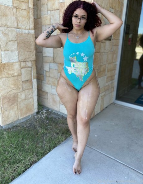 blonde bikini-onlyfans exklusive foto