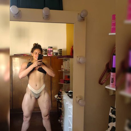 Melany Hofstatter porno nackten galerien