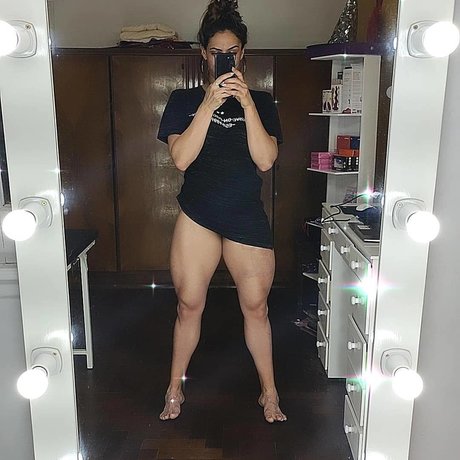 Melany Hofstatter schauspielerin kunst bild