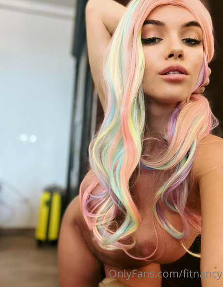 FitNancy erwachsene nackten fotos