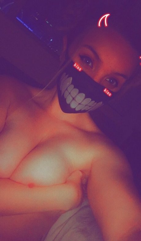 Calcosplay nackt hübsche bilder