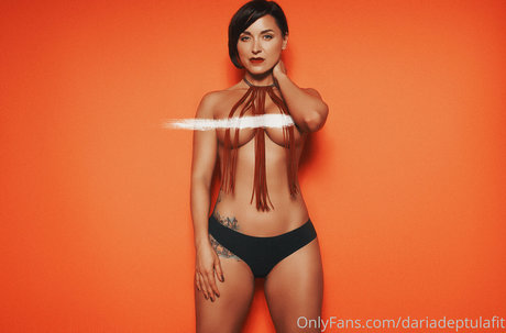 Daria Deptula perfekte nackten fotos