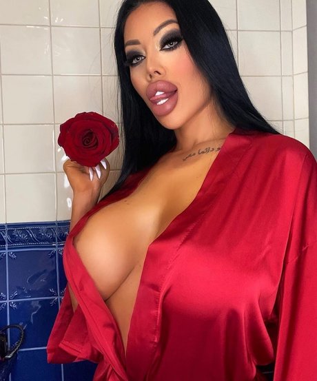 Lara Frost pornostar nacktheit foto