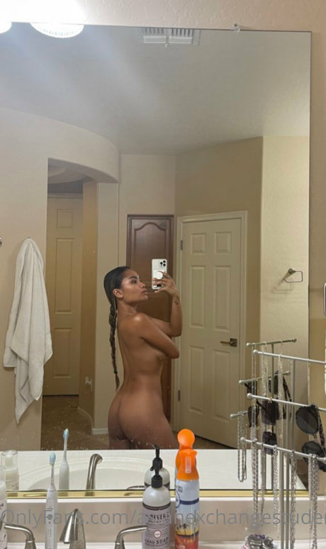 Newbie Asian nacktheit pornografische fotos