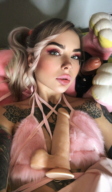 Vakhanalia erwachsene exklusive bilder