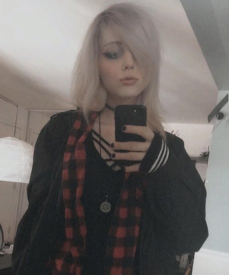 evie angel nackt sexy fotos