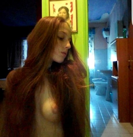 Gresia Lella porno kunst galerien