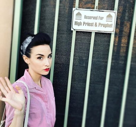 Allison Scagliotti hd akt galerie