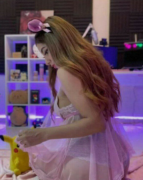 MonyWTFLive xxx sexy fotos