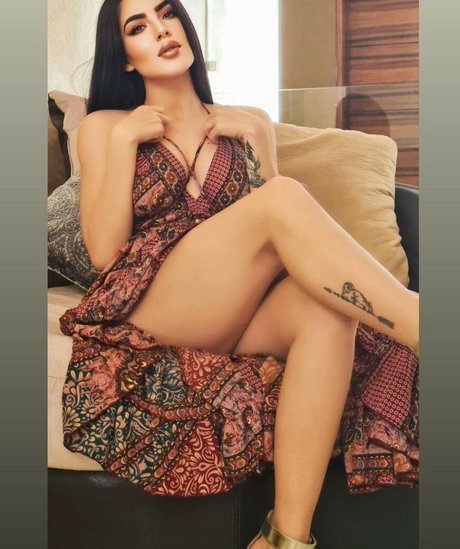 Mary Baltazar heiße schöne archiv