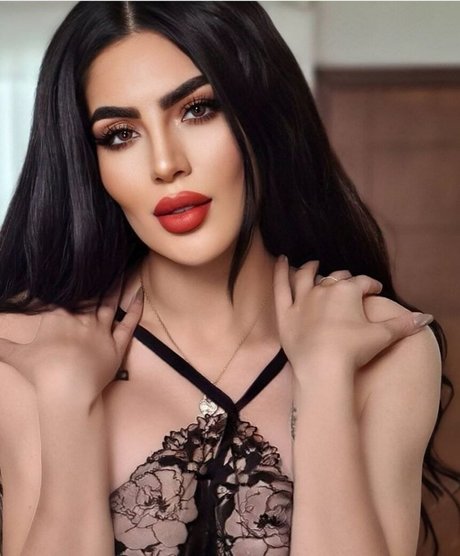 Mary Baltazar freie nackt archiv