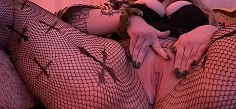 Gwendeville666 nackt hübsche galerie