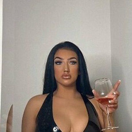 Carlee Verheul freie erotische bilder