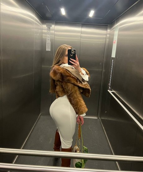 Ana Manta xxx nackten fotos